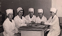 Работники подшипниковой лаборатории 1961г